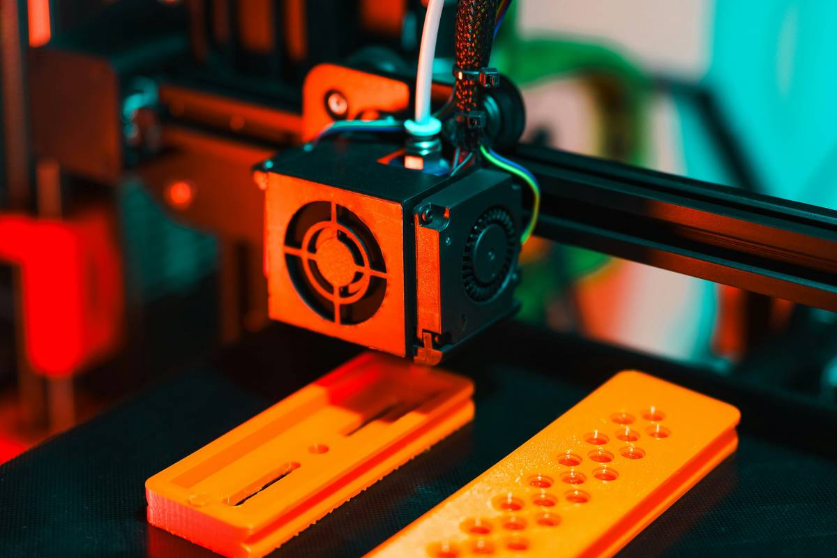 rapid 3d printing service producing detailed arts and crafts prototype with smooth surface finish
